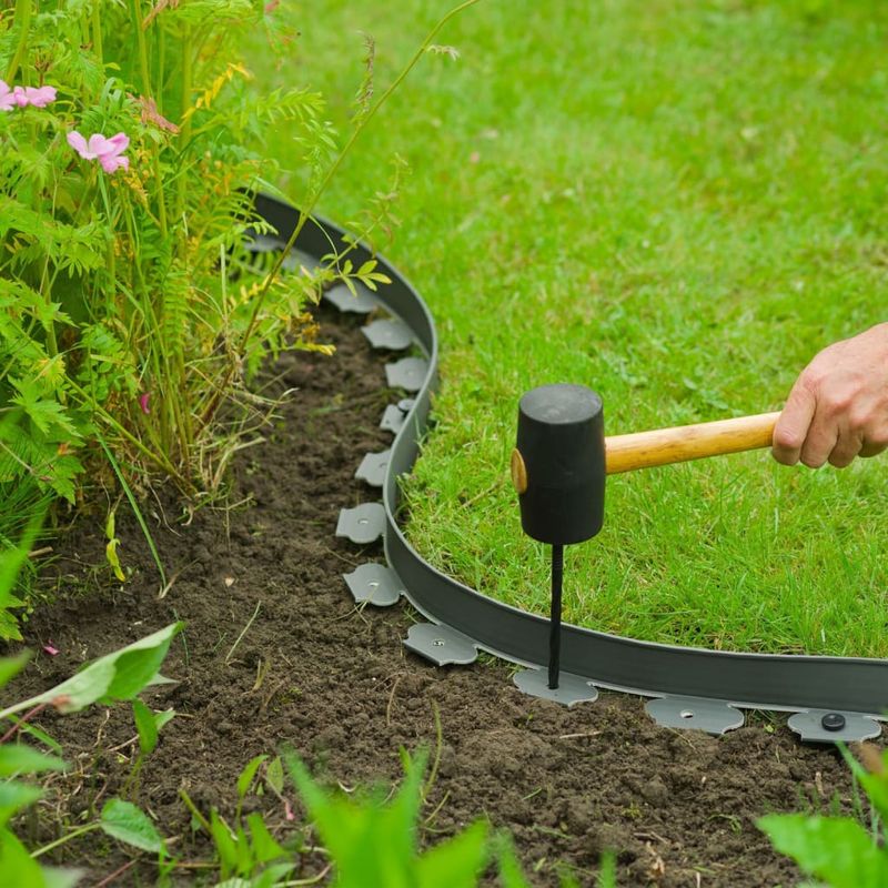 Casa si Gradina - Gradina si terasa - Garduri, panouri si accesorii - Nature Margine pentru bordura de gradina, gri, 5cmx10m - Infinity.ro