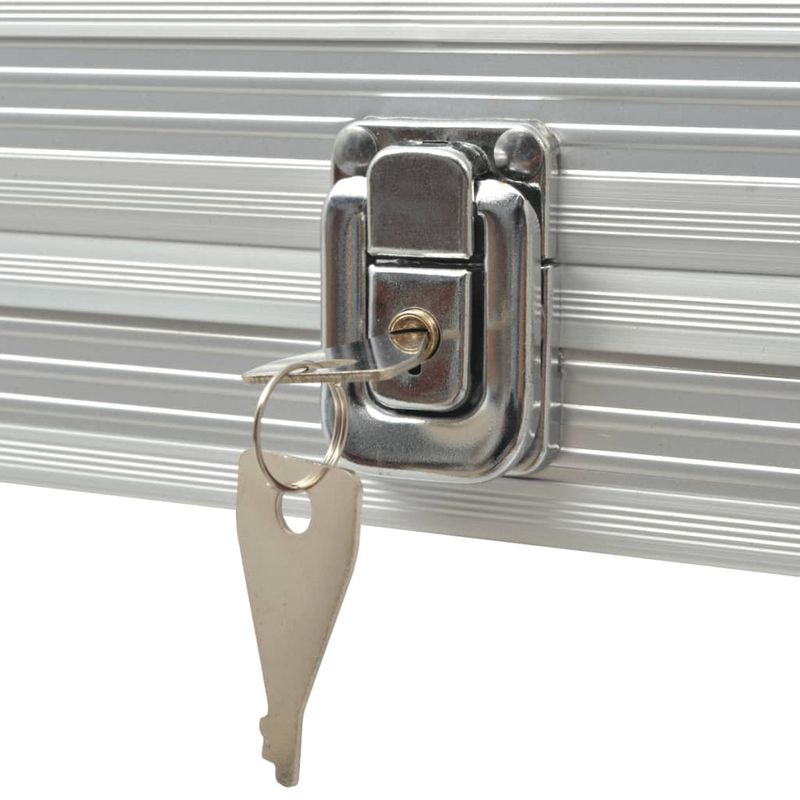 Sport si Outdoor - Alte sporturi - Seturi poker - Set de poker cu 1000 de jetoane cu laser din aluminiu - Infinity.ro