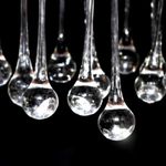 Casa si Gradina - Corpuri si surse de iluminat - Veioze si lampi - Lampadare - Candelabru cu 85 de cristale, alb - Infinity.ro