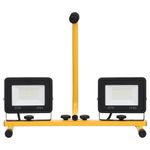 Casa si Gradina - Corpuri si surse de iluminat - Iluminat comercial si industrial - Proiectoare si lampi de lucru - Proiector cu LED si maner, 2x30 W, alb cald - Infinity.ro