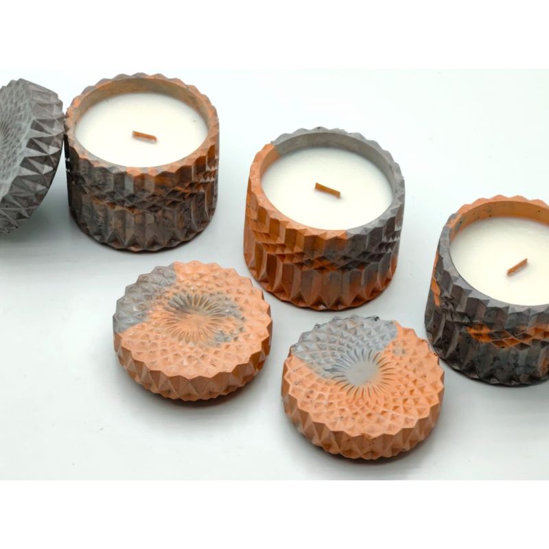 Casa si Gradina - Decoratiuni - Aromaterapie si lumanari - Lumanari si candele - Lumanare parfumata decorativa-Sugared Limon, Lamaie, Bergamota si Boabe de Tonka, 250 g - Infinity.ro