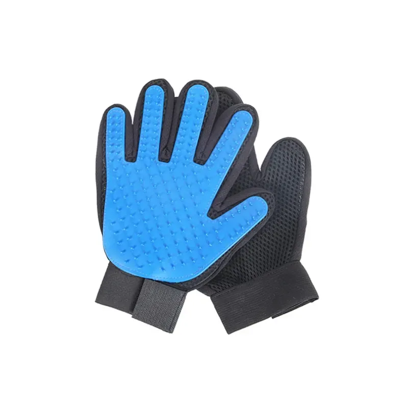 Petshop - Ingrijire si Igiena - Produse uz extern - Perii si manusi - Manusa pentru curatat par de la animale Vera, periat si masaj animale perie din silicon textura elastica, albastru negru - Infinity.ro