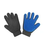Petshop - Ingrijire si Igiena - Produse uz extern - Perii si manusi - Manusa pentru curatat par de la animale Vera, periat si masaj animale perie din silicon textura elastica, albastru negru - Infinity.ro