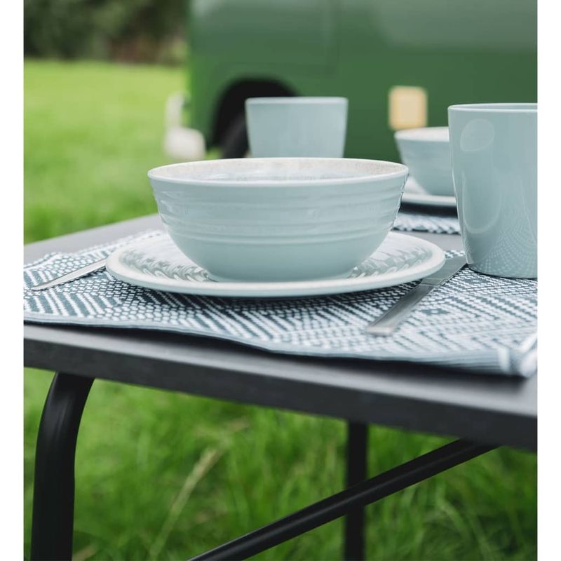 Sport si Outdoor - Camping - Bucatarie de camping - Vesela camping - Travellife Set de vesela de lux, 12 piese „Denia”, gri deschis - Infinity.ro