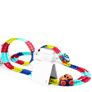 Set de joaca, masinuta electrica cu lumini LED pe o pista flexibila, 184 piese pista, 2 caroserii