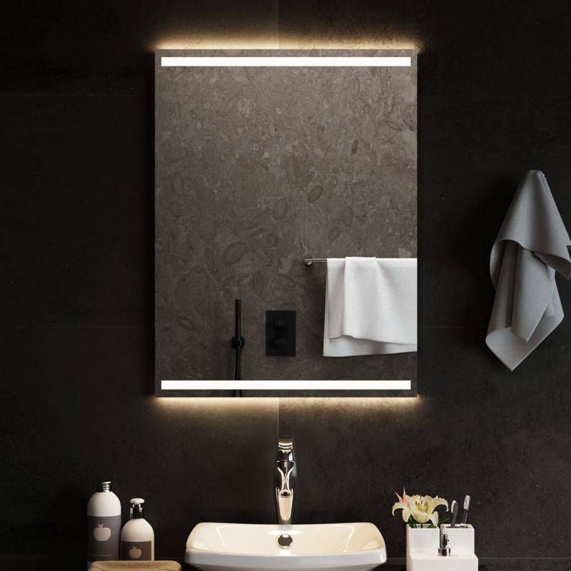 Casa si Gradina - Decoratiuni - Oglinzi - Oglinda de baie cu LED, 60x80 cm - Infinity.ro