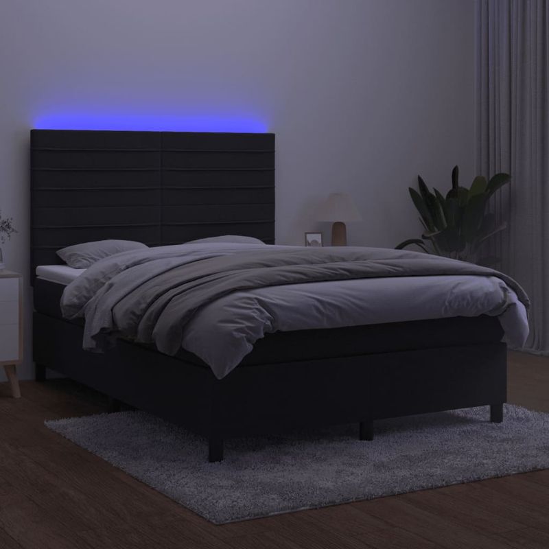 Casa si Gradina - Mobilier - Paturi si accesorii - Paturi - Pat cu arcuri, saltea si LED, negru, 140x200 cm, catifea - Infinity.ro