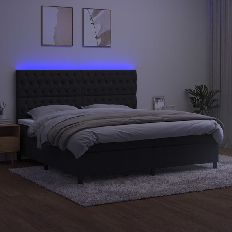 Casa si Gradina - Mobilier - Paturi si accesorii - Paturi - Pat cu arcuri, saltea si LED, negru, 200x200 cm, catifea - Infinity.ro