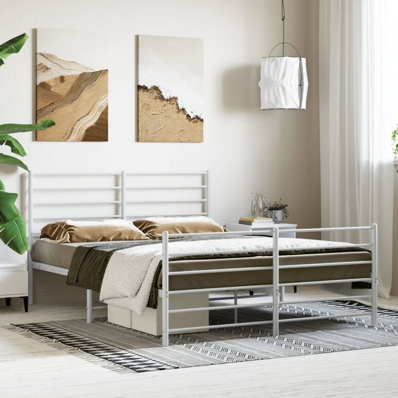 Casa si Gradina - Mobilier - Paturi si accesorii - Paturi - Cadru de pat metalic cu tablie, alb, 140x200 cm - Infinity.ro