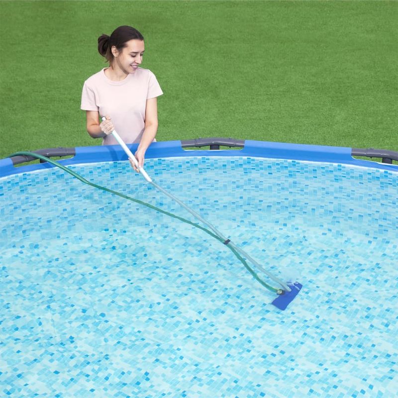 Casa si Gradina - Gradina si terasa - Piscine si accesorii - Accesorii piscine - Bestway Kit de intretinere Flowclear pentru piscina supraterana - Infinity.ro