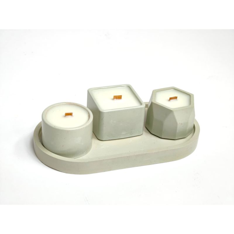 Casa si Gradina - Decoratiuni - Aromaterapie si lumanari - Lumanari si candele - Set 3 lumanari aromate cu farfurie decorativa, Chiffon Musk Green - Infinity.ro