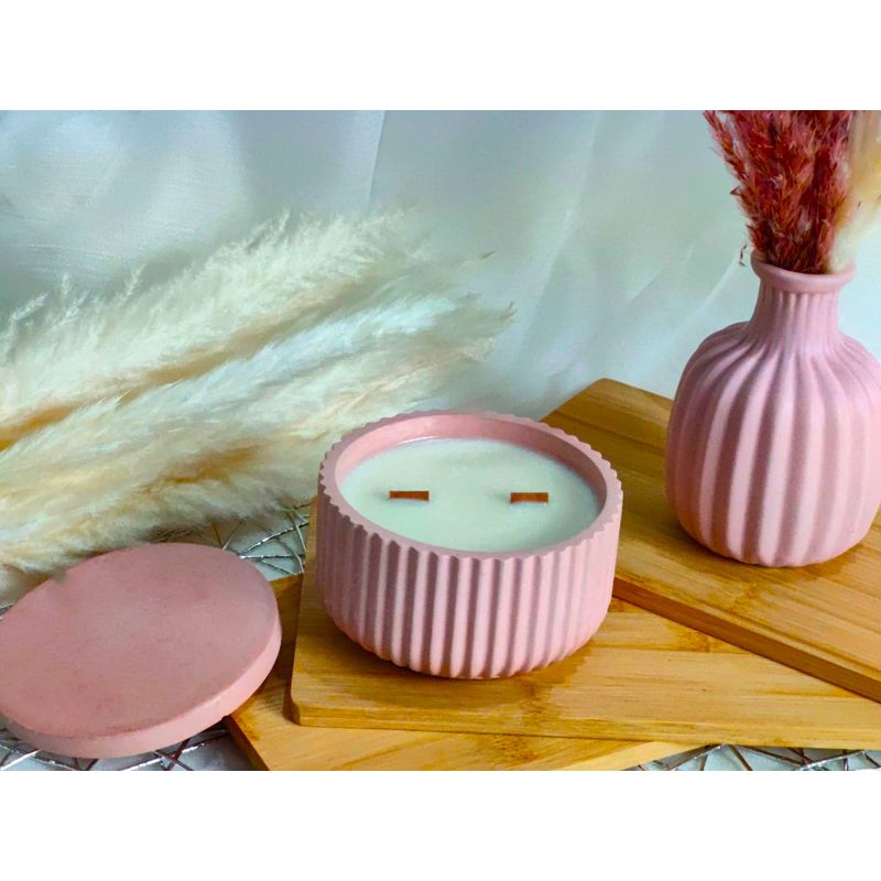 Casa si Gradina - Decoratiuni - Aromaterapie si lumanari - Lumanari si candele - Lumanare parfumata decorativa doua fitiluri de lemn-Healing Wood Rose - Infinity.ro