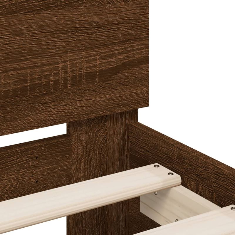 Casa si Gradina - Mobilier - Paturi si accesorii - Paturi - Cadru de pat cu tablie si lumini LED, stejar maro, 90x190 cm - Infinity.ro