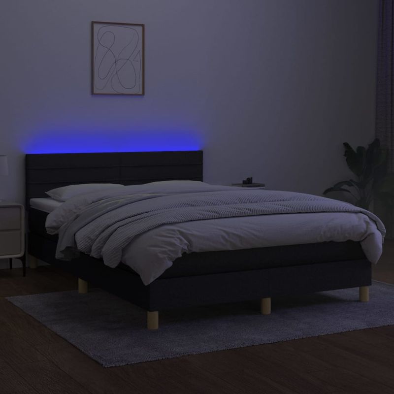 Casa si Gradina - Mobilier - Paturi si accesorii - Paturi - Pat cu arcuri, saltea si LED, negru, 140x200 cm, textil - Infinity.ro