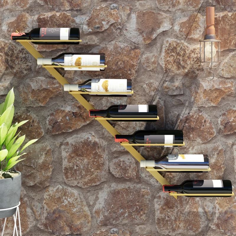Casa si Gradina - Bucatarie si vesela - Accesorii bar - Carafe si decantoare - Suport sticle de vin, de perete, 7 sticle, auriu, metal - Infinity.ro