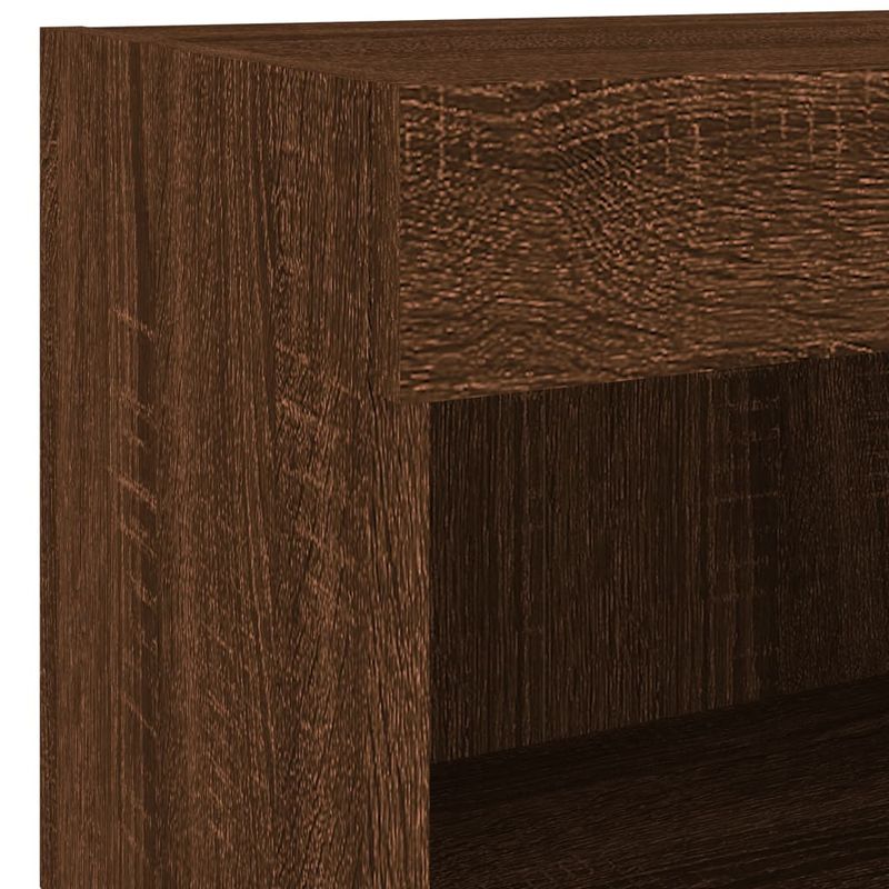 Casa si Gradina - Mobilier - Comode si corpuri - Comode - Noptiera cu Lumini LED Montate pe perete 2 buc Stejar Maro - Infinity.ro