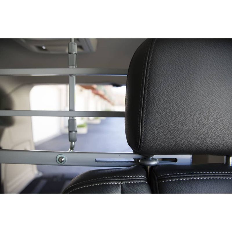 Petshop - Accesorii petshop - Culcusuri si custi - Genti si articole transport - Worldwise Grilaj protector auto pentru caini "K9K", argintiu, aluminiu - Infinity.ro