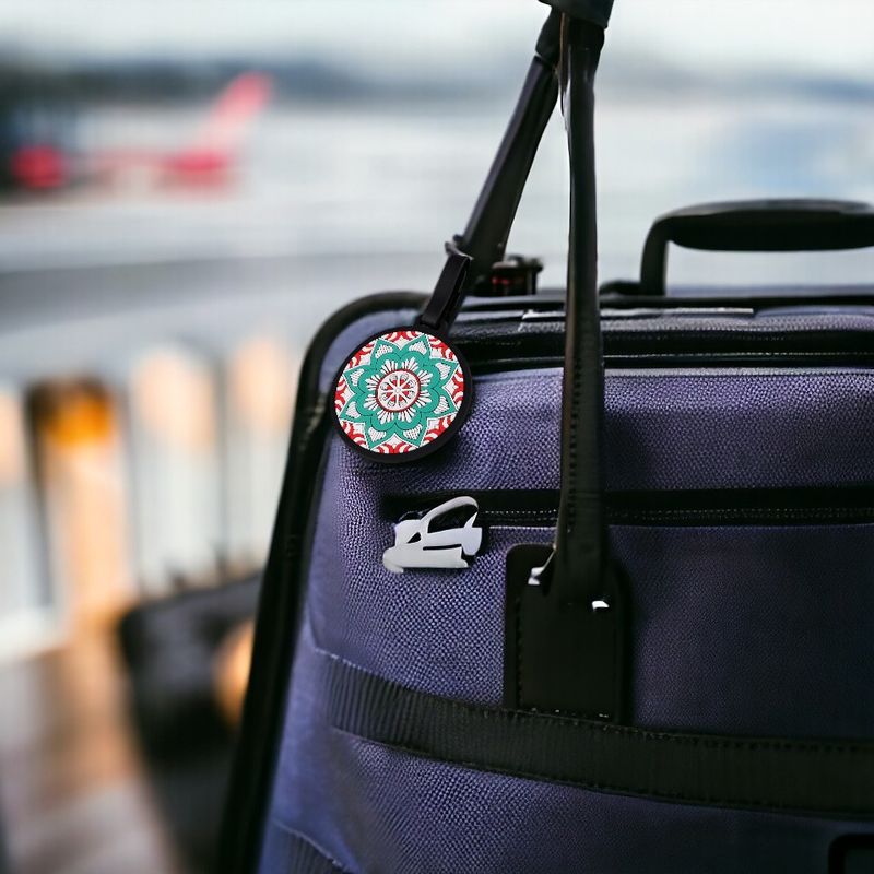 Sport si Outdoor - Articole de voiaj - Accesorii articole de voiaj - Ecuson silicon pentru identificare bagaje Crisalida, motiv mandale, 9 cm, Turcoaz - Infinity.ro