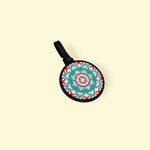 Sport si Outdoor - Articole de voiaj - Accesorii articole de voiaj - Ecuson silicon pentru identificare bagaje Crisalida, motiv mandale, 9 cm, Turcoaz - Infinity.ro