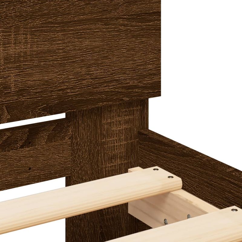 Casa si Gradina - Mobilier - Paturi si accesorii - Paturi - Cadru de pat cu tablie, stejar maro, 120x200 cm - Infinity.ro