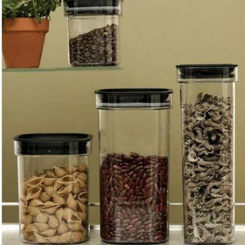 Casa si Gradina - Bucatarie si vesela - Organizare si depozitare bucatarie - Cutii alimentare - Recipient depozitare cu capac negru 1.6 L, PLAST TEAM Hamburg - Infinity.ro