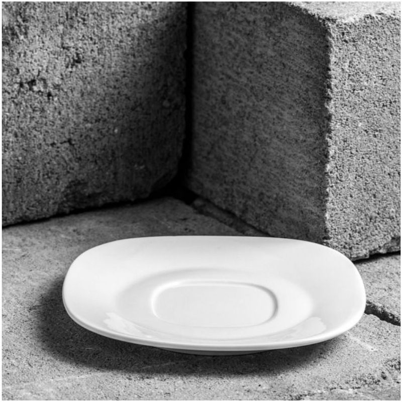 Casa si Gradina - Bucatarie si vesela - Cani si pahare - Cani si cesti - Farfurioara suport ceasca 14 x 14 cm, portelan, AMBITION Kubiko/Fala - Infinity.ro