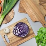 Casa si Gradina - Bucatarie si vesela - Ustensile bucatarie - Tocatoare de bucatarie - Tocator rotund din lemn de salcam 28 cm, AMBITION Parma - Infinity.ro