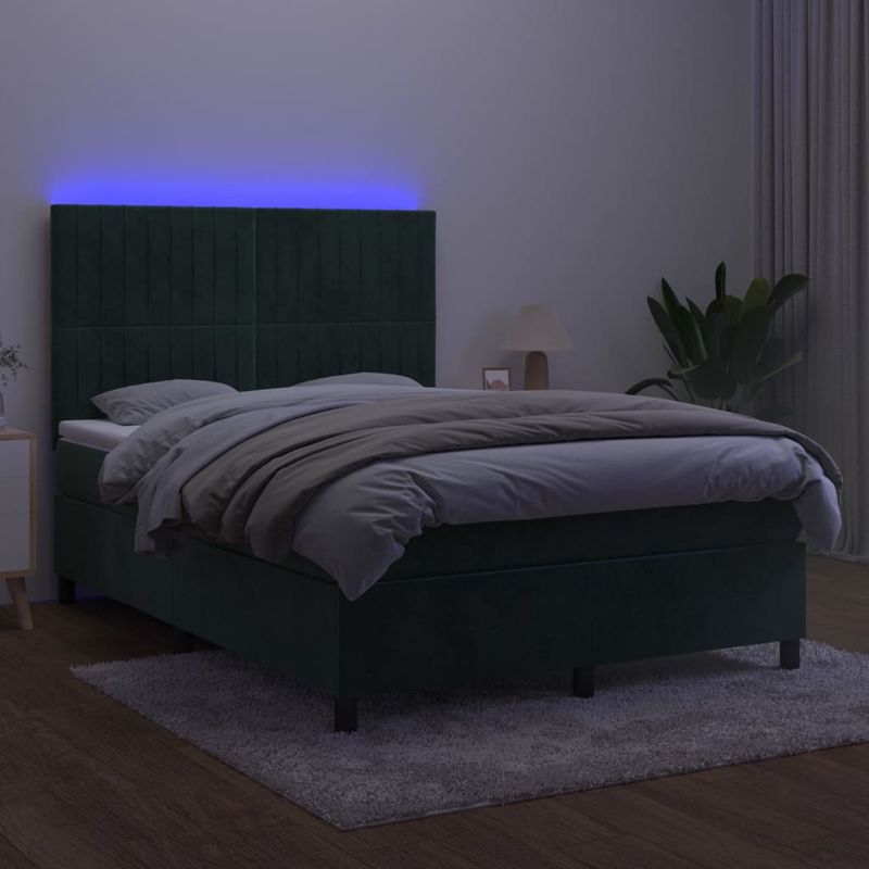 Casa si Gradina - Mobilier - Paturi si accesorii - Paturi - Pat cu arcuri, saltea si LED, verde inchis, 140x200 cm, catifea - Infinity.ro