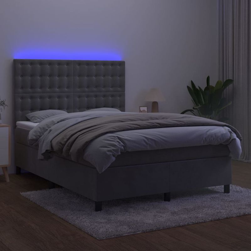 Casa si Gradina - Mobilier - Paturi si accesorii - Paturi - Pat cu arcuri, saltea si LED, gri deschis, 140x200 cm, catifea - Infinity.ro