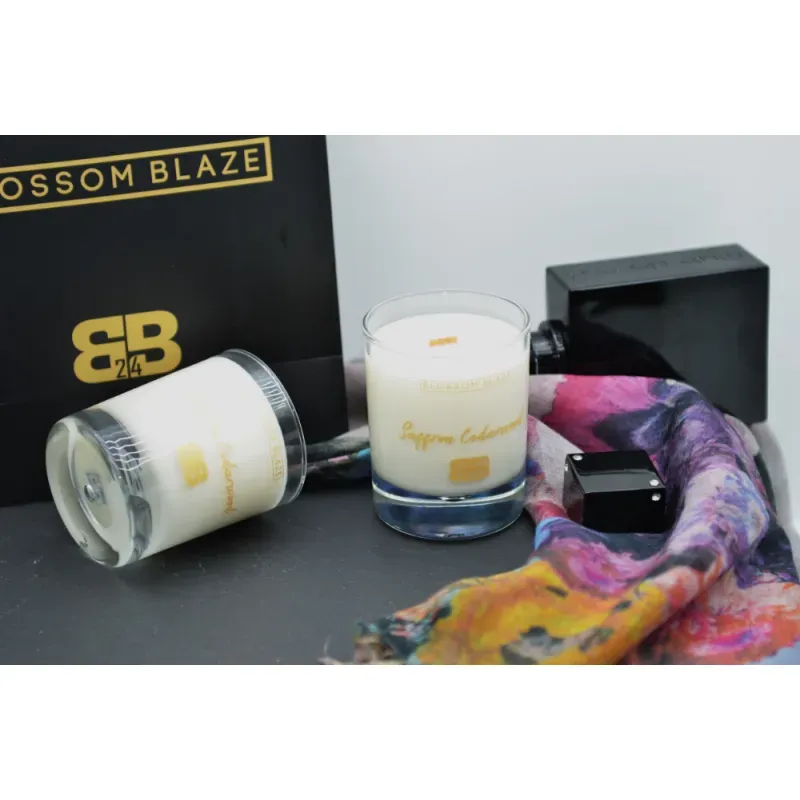 Casa si Gradina - Decoratiuni - Aromaterapie si lumanari - Lumanari si candele - Saffron Cedarwood - Infinity.ro