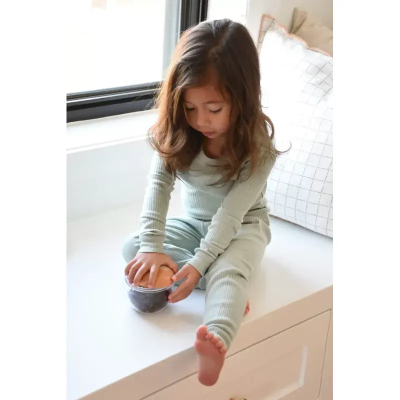 Jucarii, Copii si Bebe - Hrana si alaptare - Biberoane, suzete si accesorii hranire - Cani, pahare si accesorii bebe - Recipient hrana bebe, melii, model urs - Infinity.ro