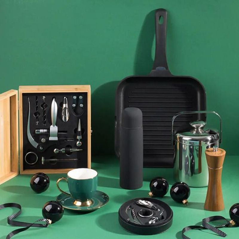 Casa si Gradina - Bucatarie si vesela - Vase pentru gatit - Tigai si seturi - Tigaie grill 28 x 28 cm, invelis Ilag Ultimate, indicator temperatura, AMBITION Ultimo - Infinity.ro