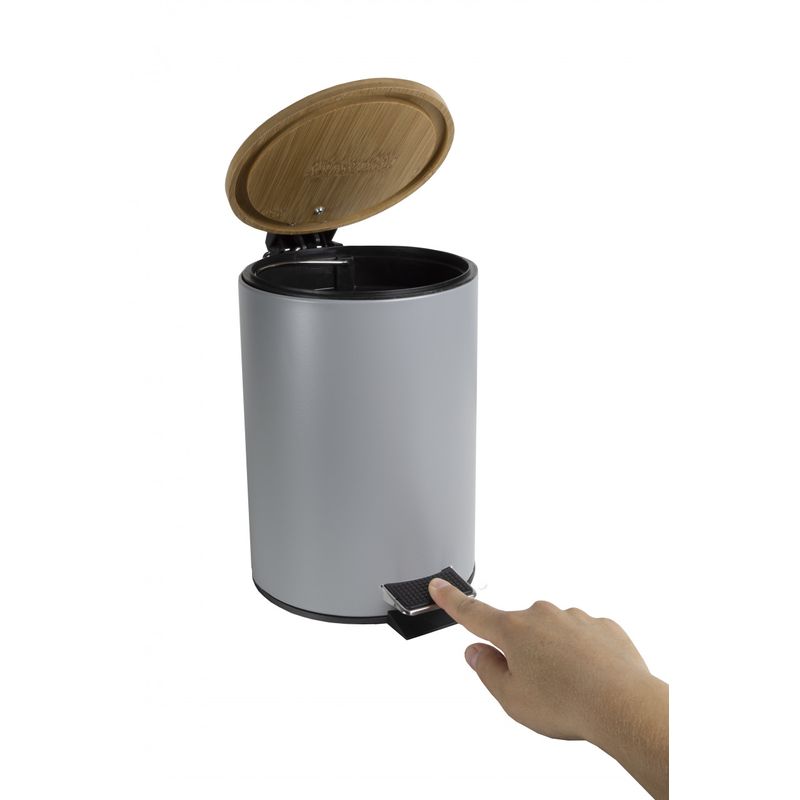 Casa si Gradina - Mobilier - Organizare si depozitare - Cosuri de gunoi - Cos de gunoi cu pedala 3 L, otel, gri, JOTTA Scandic - Infinity.ro