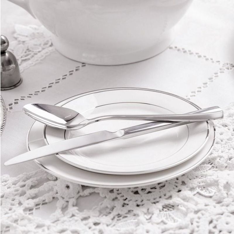 Casa si Gradina - Bucatarie si vesela - Vesela si tacamuri - Farfurii si boluri - Farfurie desert 16.5 cm, portelan, AMBITION Aura Silver - Infinity.ro