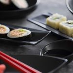 Casa si Gradina - Bucatarie si vesela - Vesela si tacamuri - Platouri de bucatarie - Platou ingust 31.5 x 8 cm, portelan negru, AMBITION Salsa - Infinity.ro