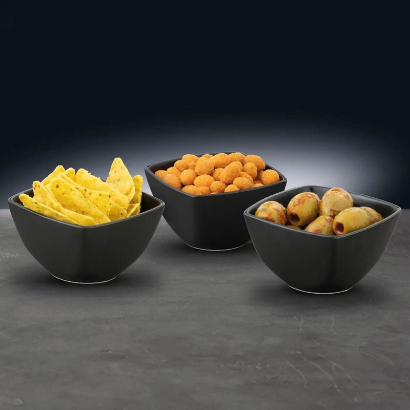 Casa si Gradina - Bucatarie si vesela - Vesela si tacamuri - Farfurii si boluri - Set 3 boluri patratoase 8.25 cm, portelan negru, AMBITION Salsa - Infinity.ro