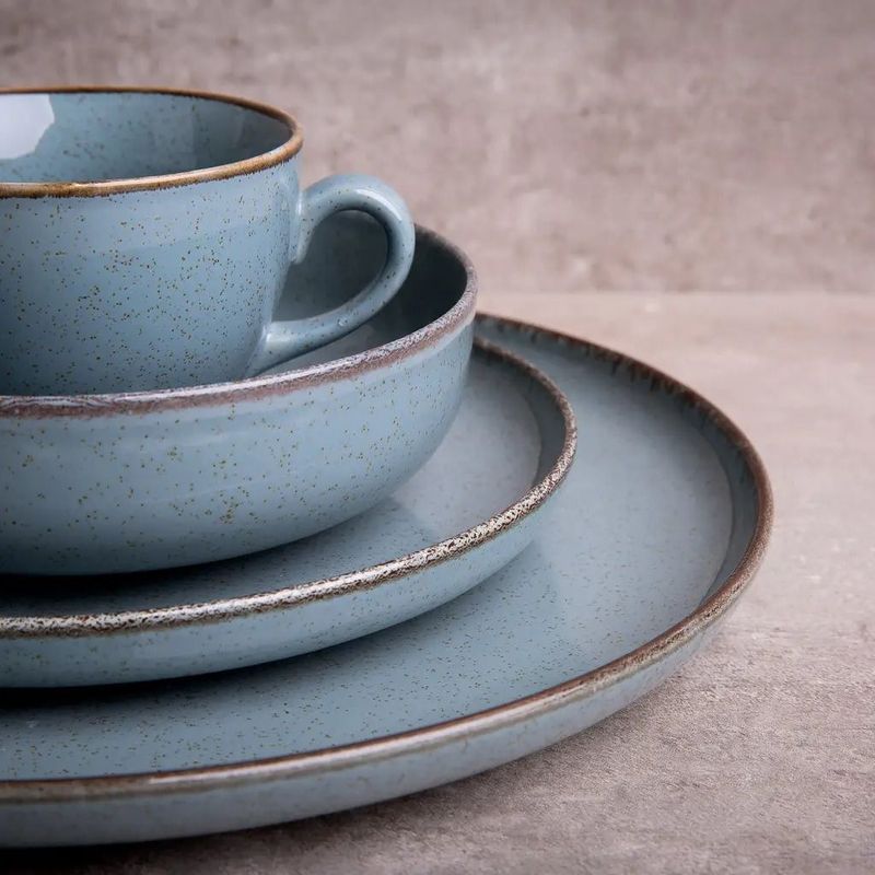 Casa si Gradina - Bucatarie si vesela - Vesela si tacamuri - Farfurii si boluri - Farfurie desert 19 cm, albastru, portelan, AMBITION Craft - Infinity.ro