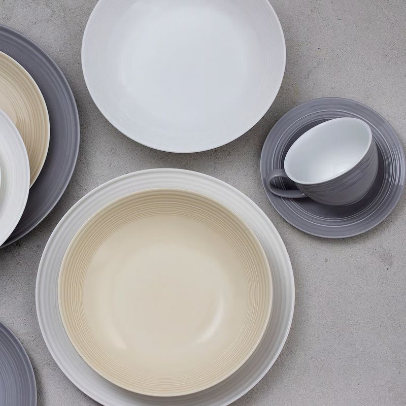 Casa si Gradina - Bucatarie si vesela - Vesela si tacamuri - Farfurii si boluri - Farfurie plata 27 cm, portelan alb, AMBITION Linea - Infinity.ro