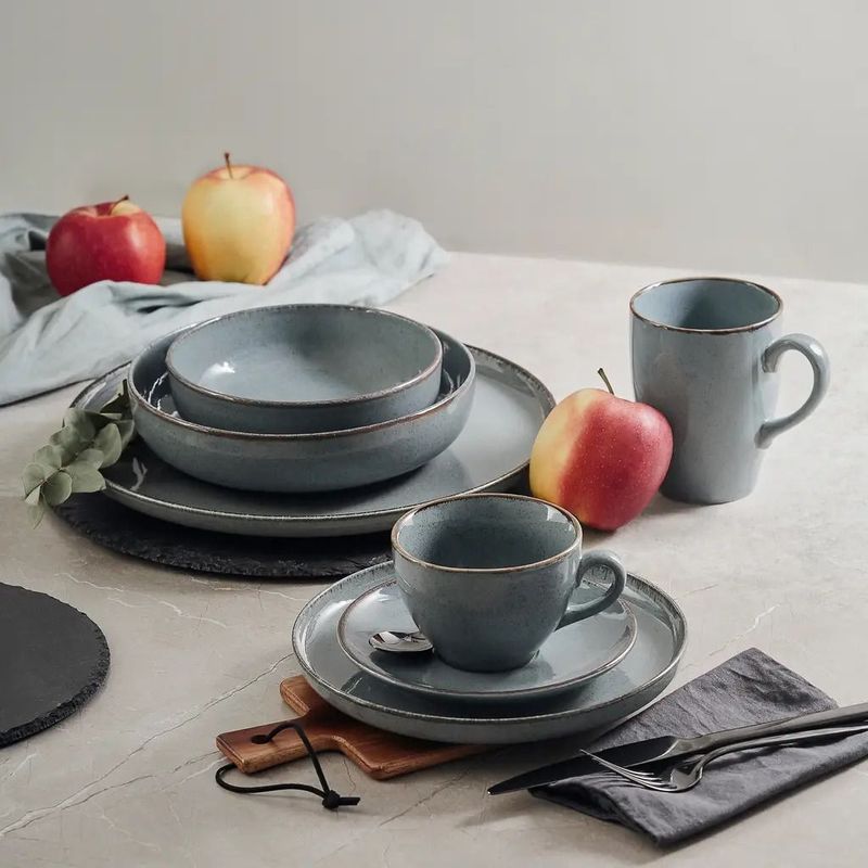 Casa si Gradina - Bucatarie si vesela - Vesela si tacamuri - Farfurii si boluri - Farfurie plata 27 cm, albastru, portelan, AMBITION Craft - Infinity.ro
