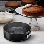 Casa si Gradina - Bucatarie si vesela - Vase pentru gatit - Tavi copt - Forma tort 26 cm, baza detasabila, invelis Ilag Non-Stick Basic, otel, AMBITION Lukrecja - Infinity.ro