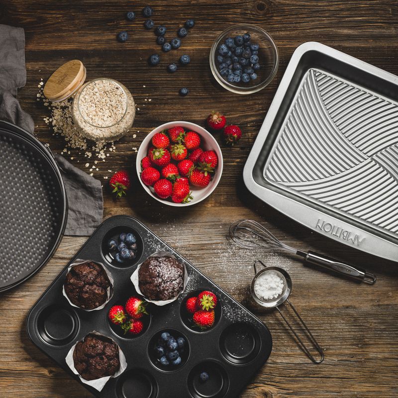 Casa si Gradina - Bucatarie si vesela - Vase pentru gatit - Tavi copt - Forma copt briose 35 x 26.5 x 3cm, 12 portii, invelis Ilag Non-Stick Basic, otel, AMBITION Lukrecja - Infinity.ro