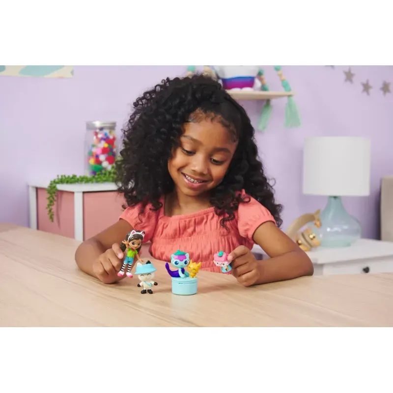 Jucarii, Copii si Bebe - Jucarii si jocuri - Figurine - Gabbys dollhouse set pentru camping - Infinity.ro