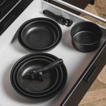 Casa si Gradina - Bucatarie si vesela - Vase pentru gatit - Oale si cratite - Set oale cu maner detasabil AMBITION Gold, 4 piese, invelis Qualum Basic Stone - Infinity.ro