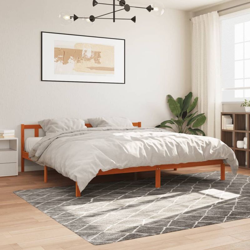 Casa si Gradina - Mobilier - Paturi si accesorii - Paturi - Cadru de pat, maro ceruit, 200x200 cm, lemn masiv de pin - Infinity.ro