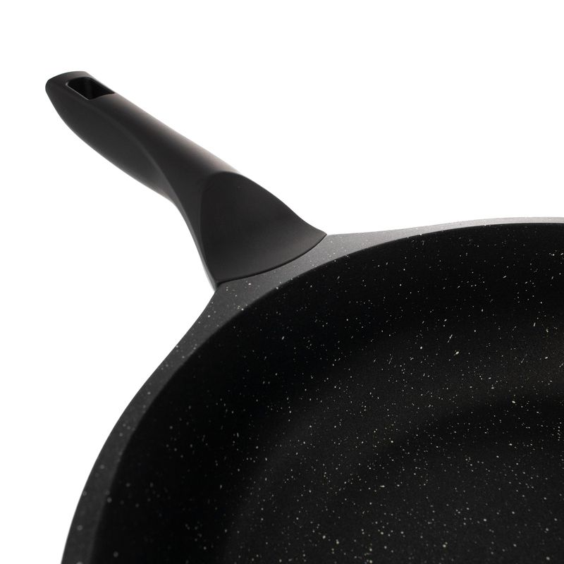 Casa si Gradina - Bucatarie si vesela - Vase pentru gatit - Tigai si seturi - Tigaie universala cu maner negru, Aluminiu turnat, 28 cm - Infinity.ro