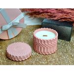 Casa si Gradina - Decoratiuni - Aromaterapie si lumanari - Lumanari si candele - Lumanare Parfumata-Garden Escape Rose, Lacramioara, Iasomie & Trandafir, Fitil Lemn, Hand Made 250gr - Infinity.ro