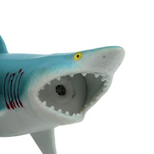 Figurina cu sunet Sqweekies rechin bleu 25cm