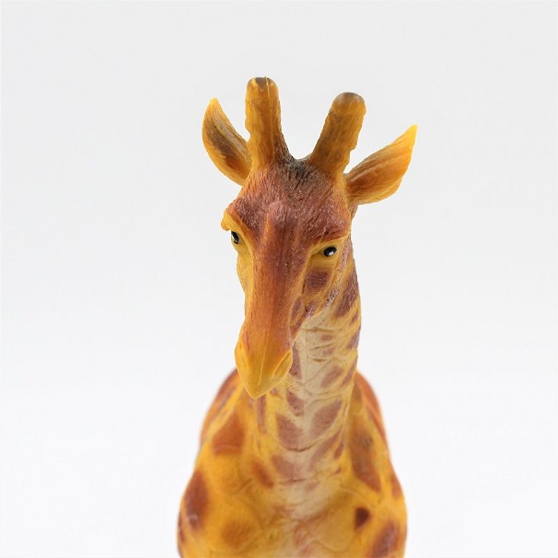 Jucarii, Copii si Bebe - Jucarii si jocuri - Figurine - Figurina replica animal girafa galbena 25cm - Infinity.ro