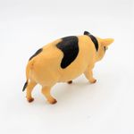 Jucarii, Copii si Bebe - Jucarii si jocuri - Figurine - Figurina replica animal purcelus crem 22cm - Infinity.ro