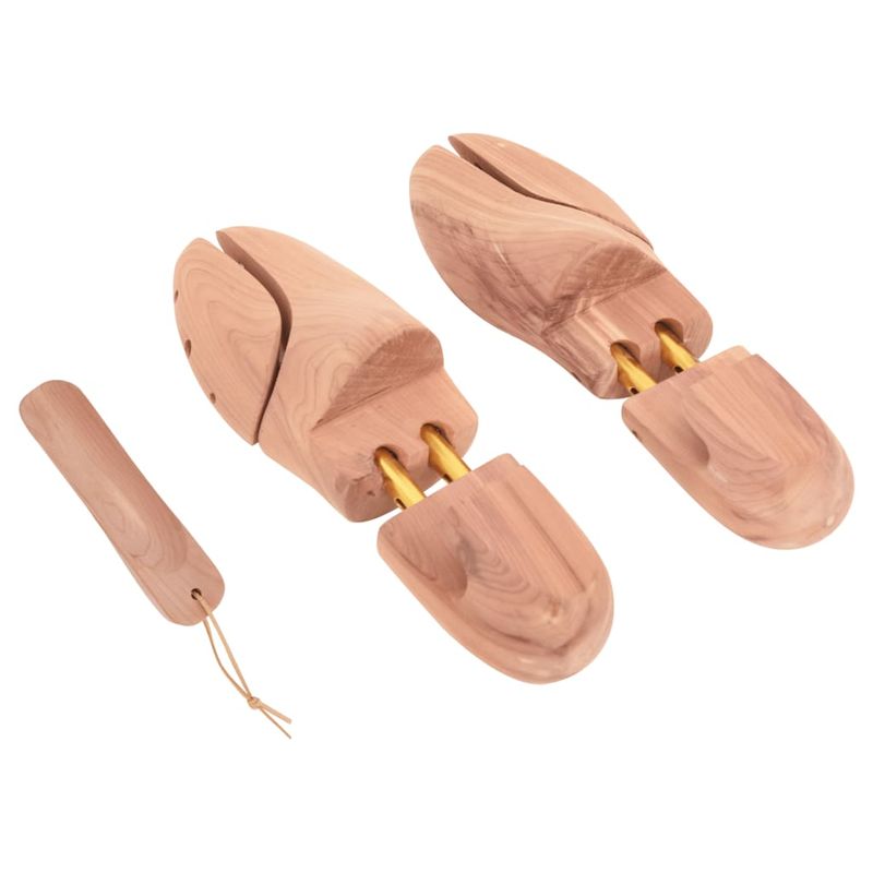 Market - Spalare si intretinere rufe - Produse intretinere Incaltaminte - Perii si alte accesorii - Dispozitiv largire pantofi cu incaltator, EU 38-39, lemn cedru, model fără buton - Infinity.ro